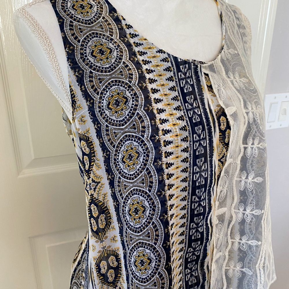 ONE WORLD Layered Top Medium - Picture 3 of 7